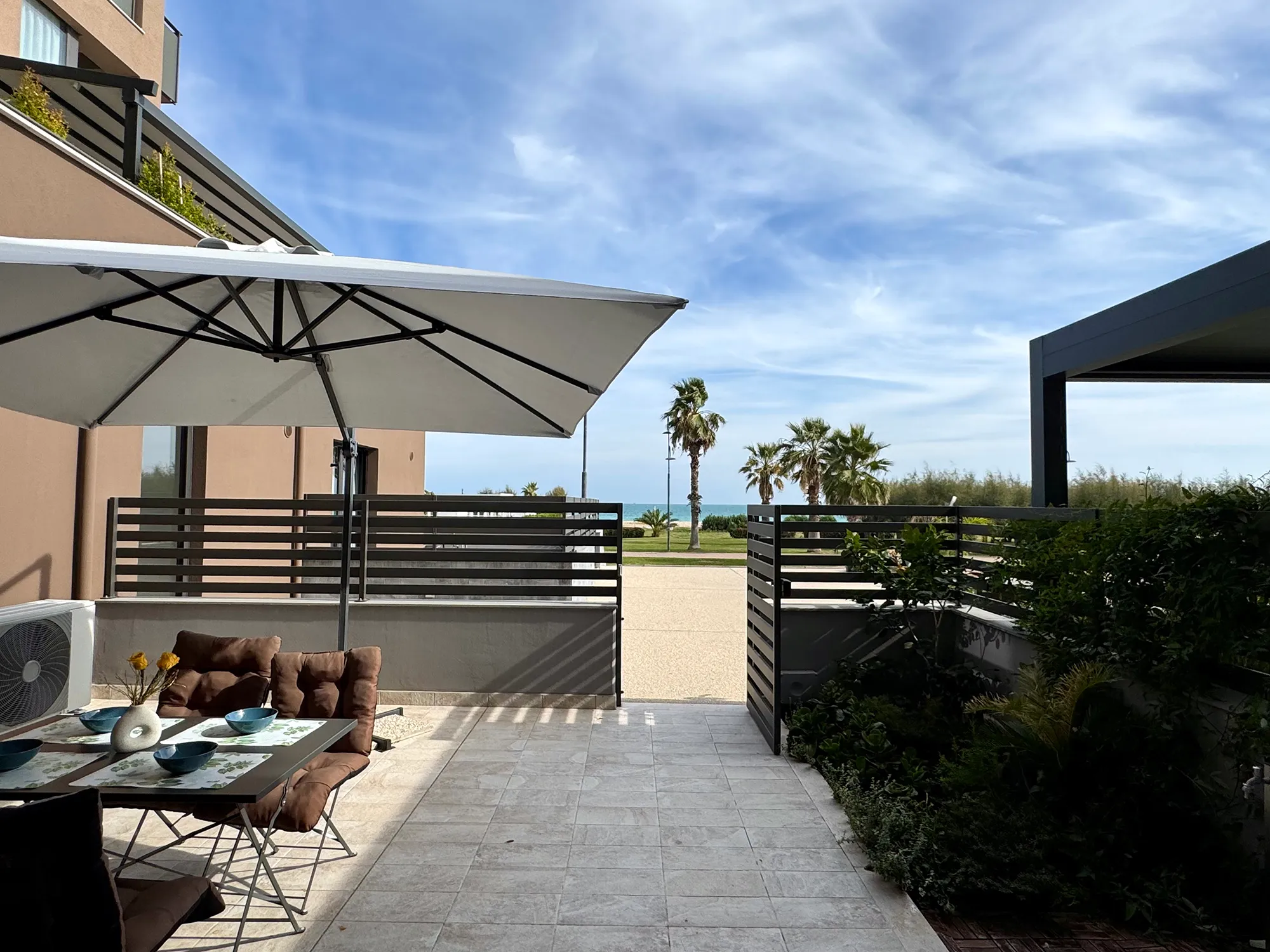 appartamento sul mare porto sant'elpidio_11zon